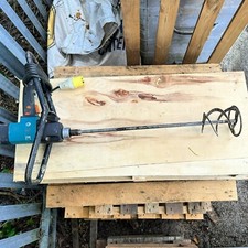 Makita 110v Paddle Drill Mixer Electric Whisk UT 120  & Attachment Paint Plaster