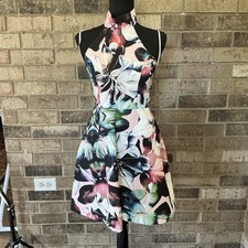 Shilla Wmns Size XS Halter