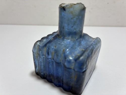 Nice dark blue old ribbed - nice,