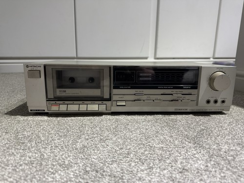 Hitachi stereo cassette deck - stereo,