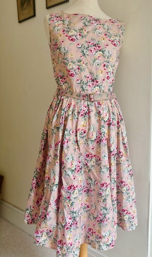 Lindy bop pink - rose, floral