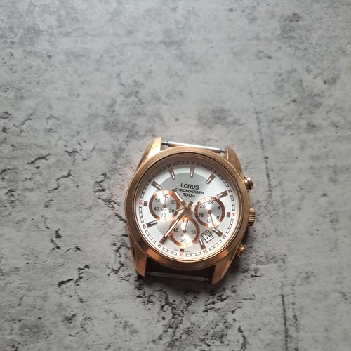 Lorus chronograph white and - lorus,