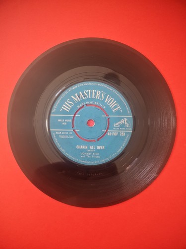 Johnny kidd and the - and, pirates