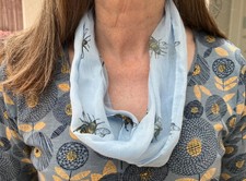 Pale Blue Magnetic Clasp Scarf