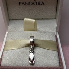 173A NWOT AUTH PANDORA SS/RED