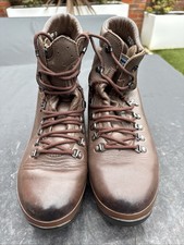 British Army Altberg Defender