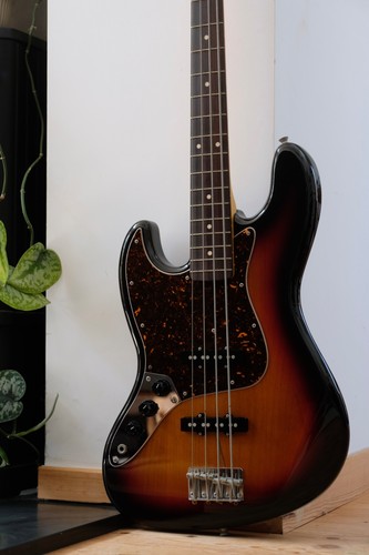 Fender japan jb62 jazz - japan, us