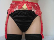 SUSPENDER BELT SIZES 8 10 12