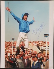 FRANKIE DETTORI - Signed 10x8