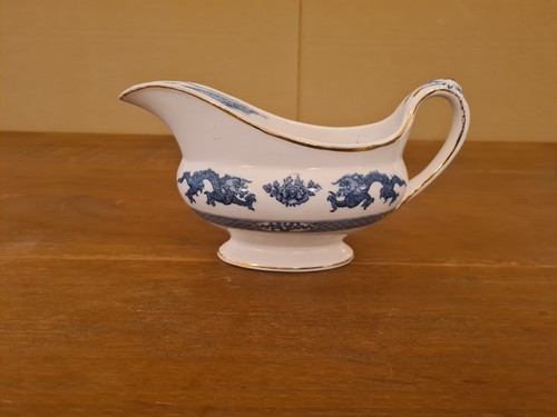 Booths blue dragon gilded - dragon,