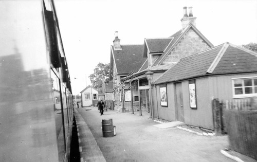 Nigg train station - station, (scotland)