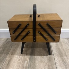 Vintage Wooden 3-Tier