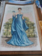 ELEGANT LADY CROSS  STITCH  CHART #140