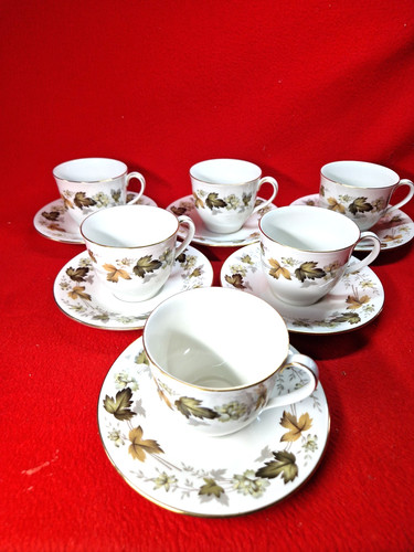 Royal doulton larchmont - :, set