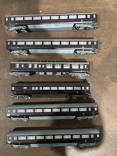 Hornby Royal Coaches X 6