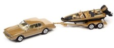 CHEVROLET Monte Carlo + Boat + Trailer - 1980 - light camel poly - Johnny Lightn