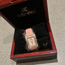 Oskar Emil Rochelle Ladies