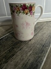 1 x ROYAL ALBERT PEACH DAMASK OLD COUNTRY ROSES MUG EXCELLENT CONDITION FIRSTS