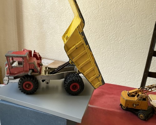 Dinky toys 924 aveling barford - dinky,