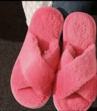 Women's Cross-Strap Slip-on