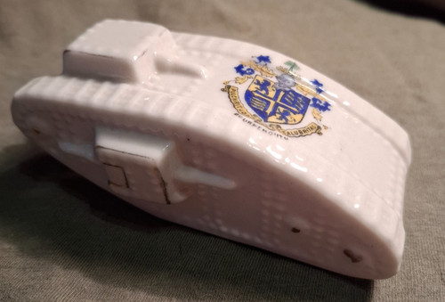 Crested china ww1 mark - crested,