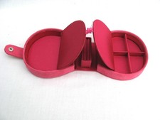 Travelling jewellery case