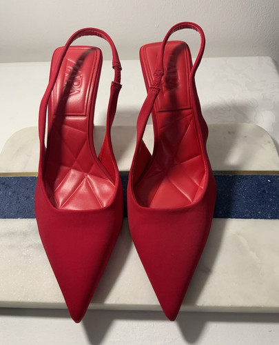 Zara red suede pointed toe - red,