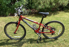 Red Islabike Beinn 20 - Small Size - lovely  & lightweight to ride