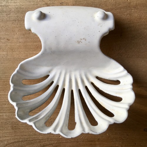 Antique iron scallop soap - iron,