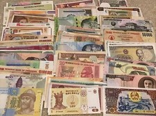 Lot 100 world banknotes - of,