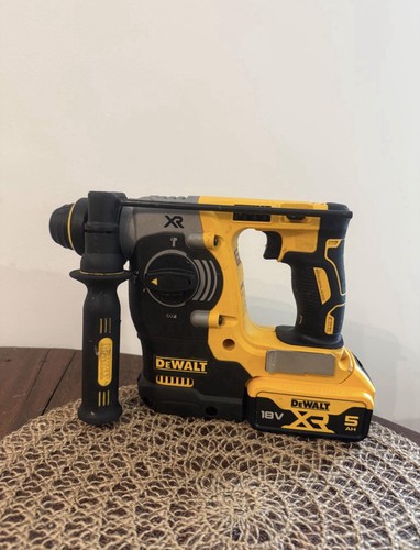 Dewalt hammer drill sds273 - dewalt,