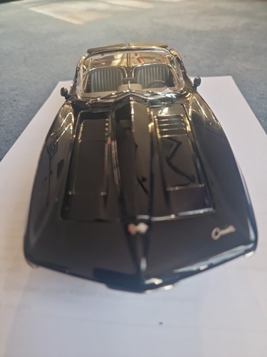 Model mako shark - 1/18,