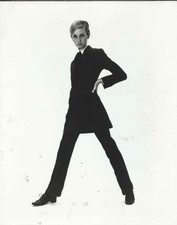 TWIGGY  10X8 VINTAGE PHOTO RARE 60'S COOL