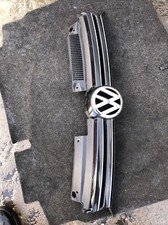 VW GOLF MK6 08-12 FRONT MAIN GRILL 1K9853653A
