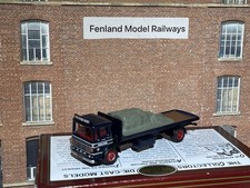 EFE 21602 AEC Flatbed & Load -