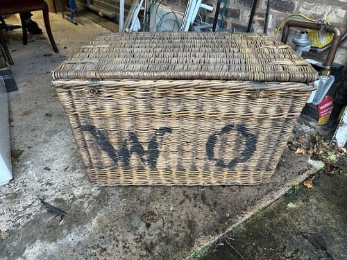 Laundry logs basket - laundry,
