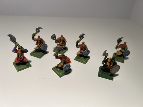 Painted chaos dwarf - chaos,