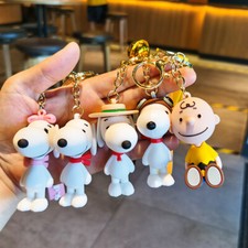 New Pvc Anime Keychain Cartoon Snoopy Puppy Charlie Keychain Car Pendant