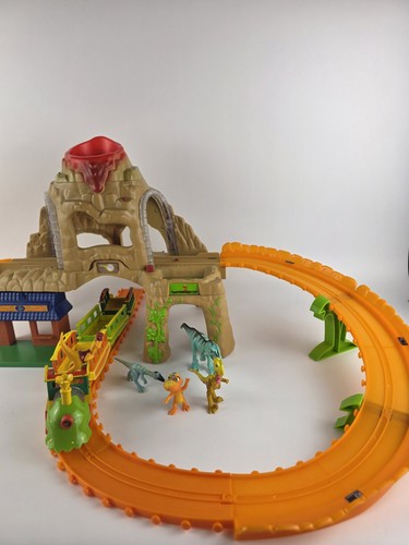 Dinosaur train time tunnel - train,