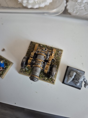 Dwarf cannon and crew - cannon,