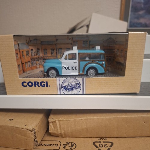 Corgi 96873 morris - morris, minor