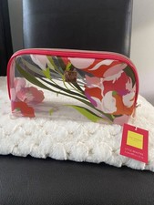 TED BAKER  toiletries/make up