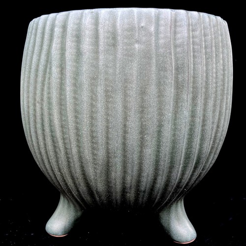 Ceramic indoor pot - , cover