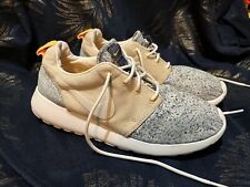 LIBERTY x NIKE 2013 Collaboration Roche Run Trainers UK 6 39 Running Shoes