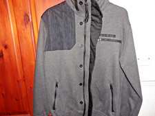 MENS NICKOLAS DEAKINS