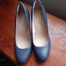 New Clarks Navy Leather Carlita Cove Court Shoes Size 3E Wide Fit