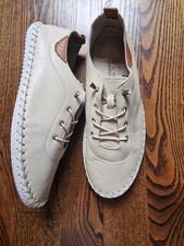 LUNA Cream Leather Plimsol