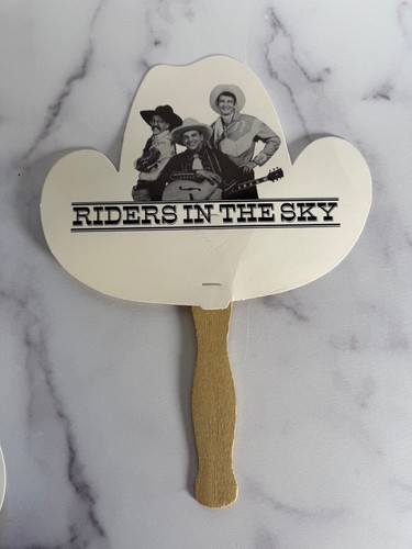 Riders the sky hand - sky, fan
