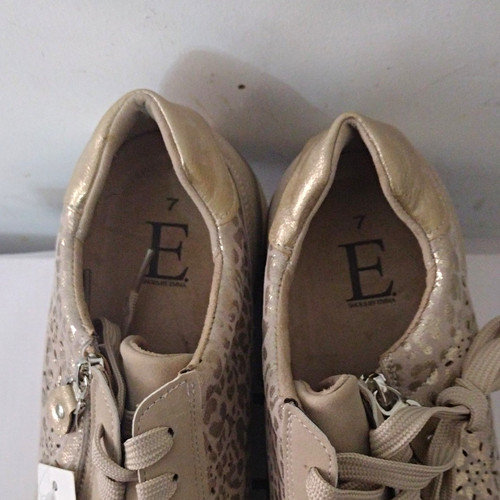 Men beige animal print - beige,