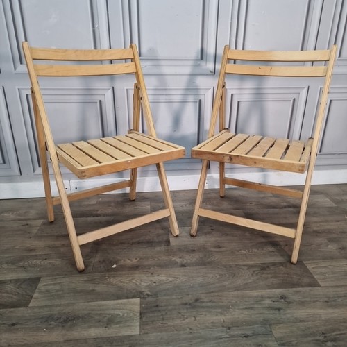 Vintage pair folding chairs - vintage,
